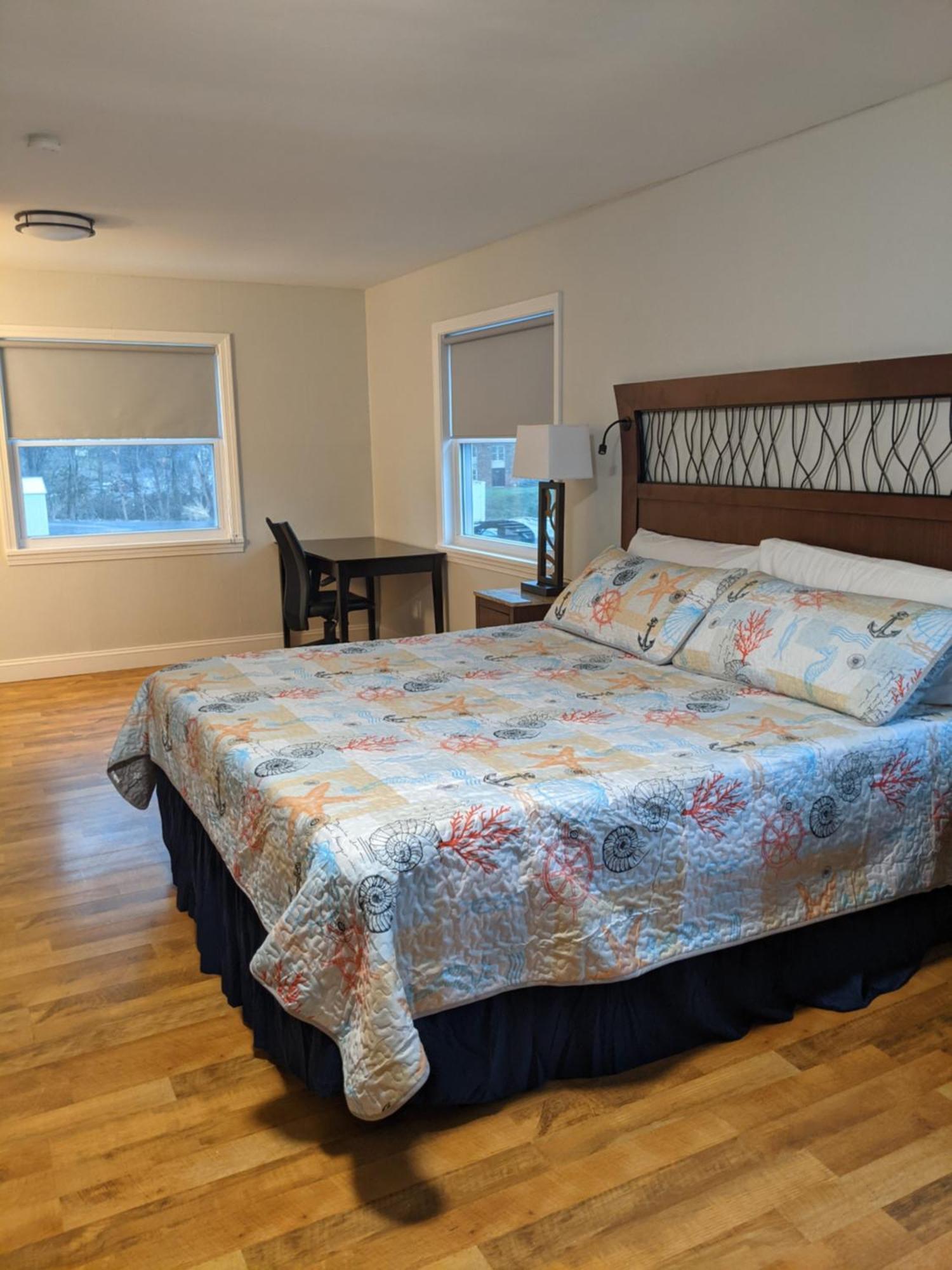Riverboat Inn & Suites Madison Extérieur photo