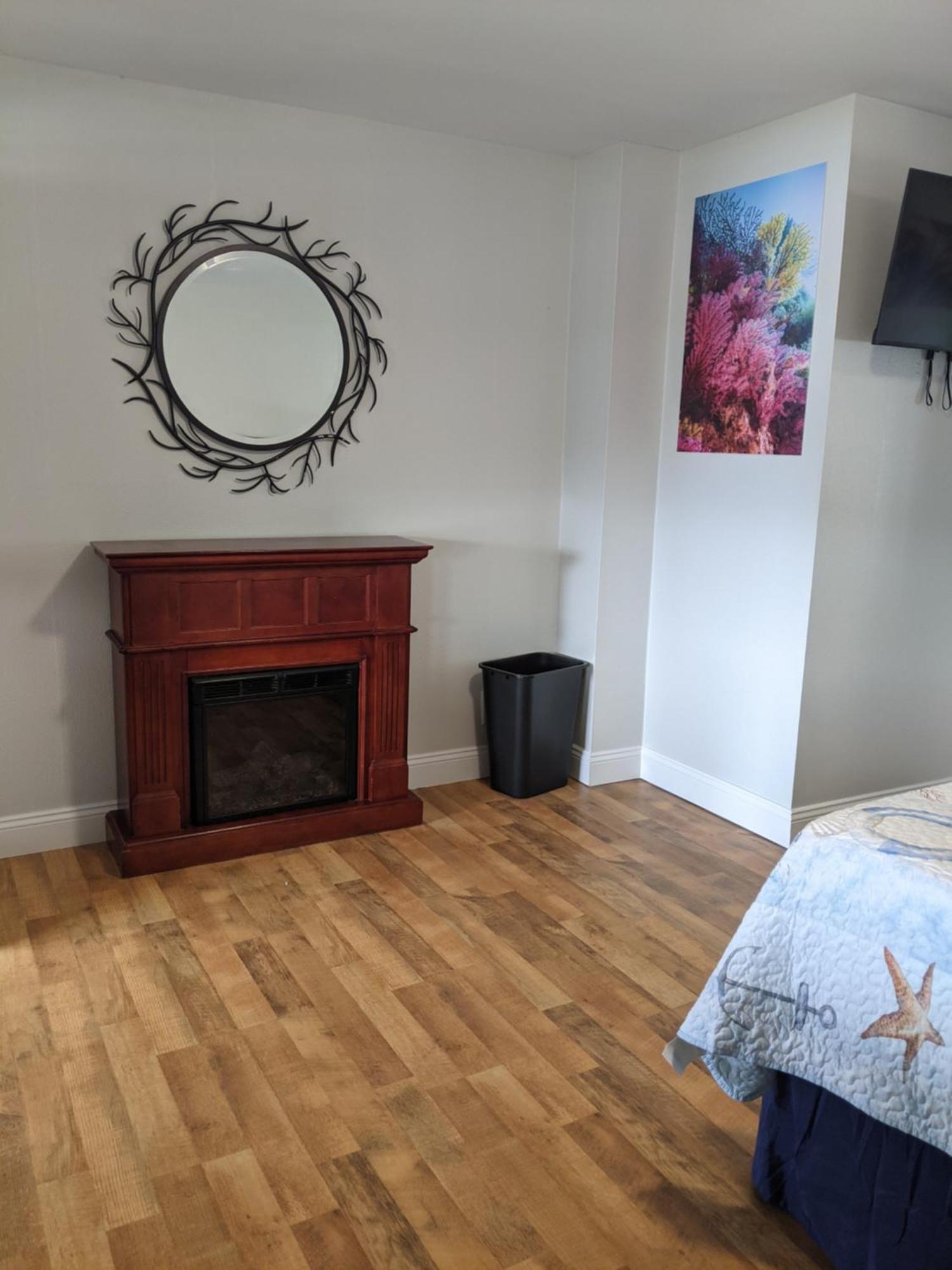 Riverboat Inn & Suites Madison Extérieur photo