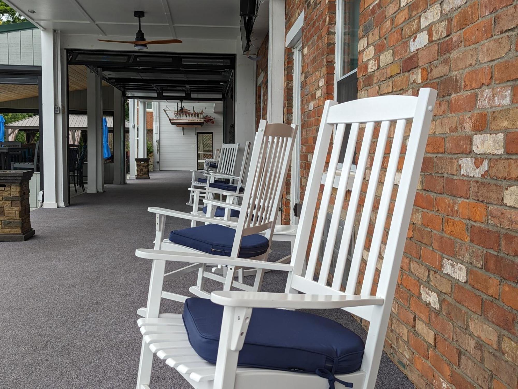 Riverboat Inn & Suites Madison Extérieur photo